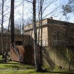 Ehemaliges Atelierhaus von Arno Breker im Käuzchensteig in Berlin-Dahlem von Hans Freese, Rückseite