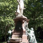 Lessing-Denkmal im Großen Tiergarten in Berlin von Otto Lessing, Gesamtansicht