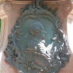 Lessing-Denkmal im Großen Tiergarten in Berlin von Otto Lessing, Detailansicht des Sockels