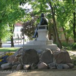 Fontane-Denkmal in Neuruppin von Max Wiese von 1907, Gesamtansicht