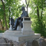 Fontane-Denkmal in Neuruppin von Max Wiese von 1907, Gesamtansicht