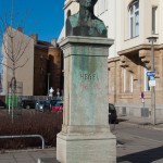 Hegel-Denkmal in Berlin-Mitte von Gustav Blaeser von 1870, Gesamtansicht