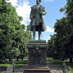 Denkmal Prinz Albrecht von Preussens in Berlin-Charlottenburg in Frontalansicht