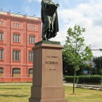 Schinkel-Denkmal in Berlin-Mitte von Johann Friedrich Drake, Gesamtansicht