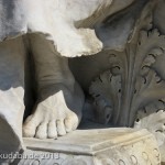 Goethe-Denkmal in Rom, Villa Borghese, von Gustav Eberlein entworfen und Valentino Casali ausgeführt, Enthüllung des Denkmals 1904, Ansicht der Skulpturengruppe Mignon und der Harfner